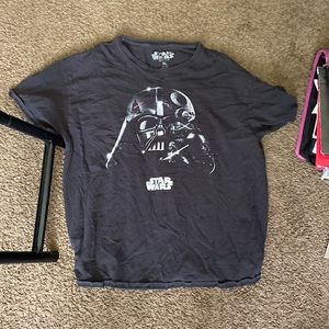 The shirt don’t fit